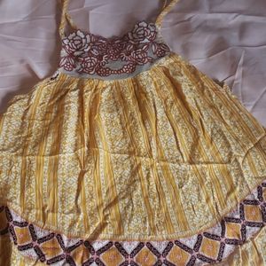 Rewind Embroideried Tank